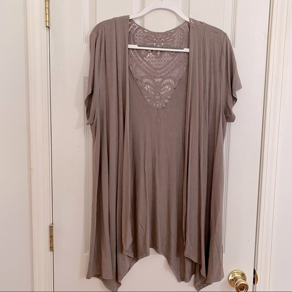 Apt. 9 short sleeve sweater size XL